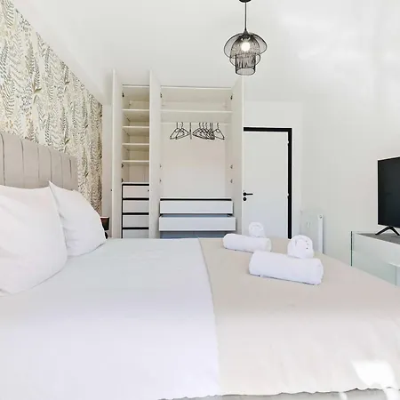 Lacour - 2 Bedroom - Large Terrace - 2 Min From The Croisette & Beaches Apartmán *