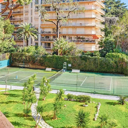 Lacour - 2 Bedroom - Large Terrace - 2 Min From The Croisette & Beaches *
