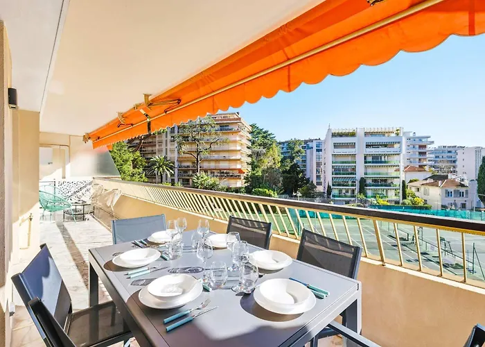 Lacour - 2 Bedroom - Large Terrace - 2 Min From The Croisette & Beaches